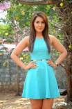 Rashi Khanna (aka) Rashi Kanna