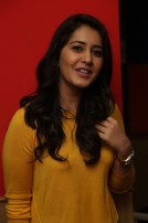 Rashi Khanna (aka) Rashi Kanna