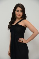 Rashi Khanna (aka) Rashi Kanna