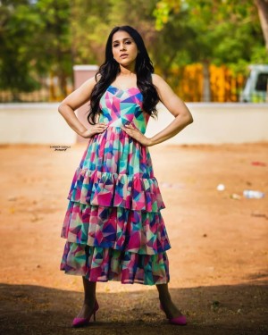 Rashmi Gautam (aka) RashmiGautam