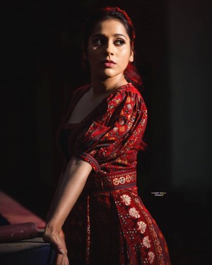 Rashmi Gautam (aka) RashmiGautam