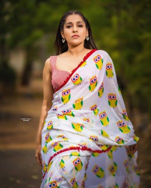 Rashmi Gautam (aka) RashmiGautam