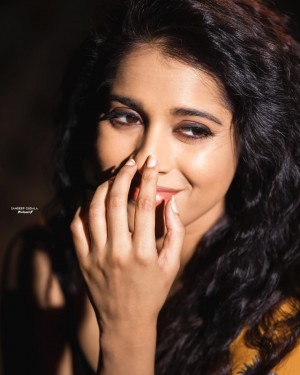 Rashmi Gautam (aka) RashmiGautam