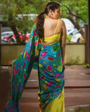 Rashmi Gautam (aka) RashmiGautam