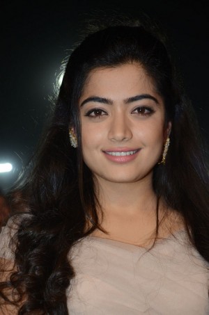 Rashmika Mandanna (aka) RashmikaMandanna