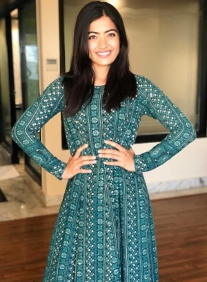 Rashmika Mandanna (aka) RashmikaMandanna