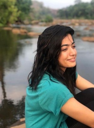 Rashmika Mandanna (aka) RashmikaMandanna