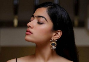 Rashmika Mandanna (aka) RashmikaMandanna