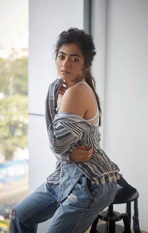 Rashmika Mandanna (aka) RashmikaMandanna