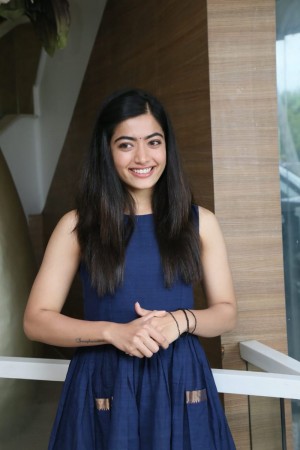 Rashmika Mandanna (aka) RashmikaMandanna