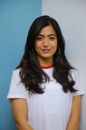 Rashmika Mandanna (aka) RashmikaMandanna