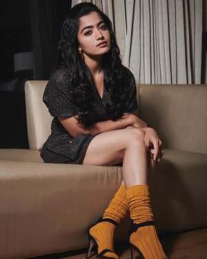 Rashmika Mandanna (aka) RashmikaMandanna