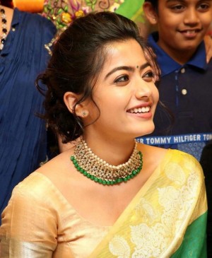 Rashmika Mandanna (aka) RashmikaMandanna