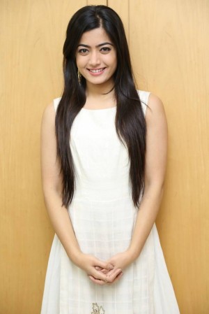 Rashmika Mandanna (aka) RashmikaMandanna