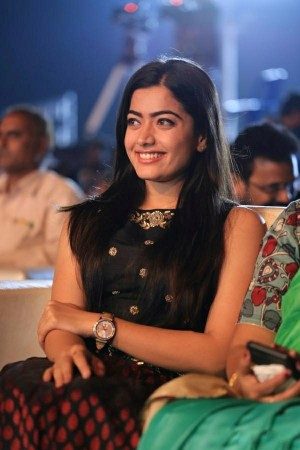 Rashmika Mandanna (aka) RashmikaMandanna