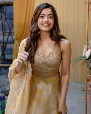 Rashmika Mandanna (aka) RashmikaMandanna