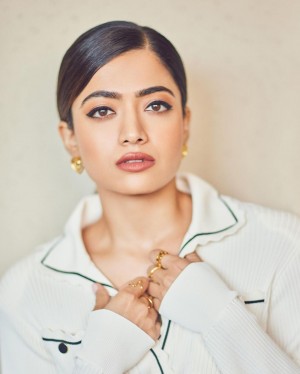 Rashmika Mandanna (aka) RashmikaMandanna