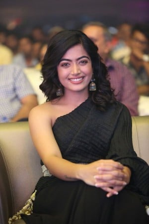 Rashmika Mandanna (aka) RashmikaMandanna