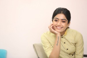 Rashmika Mandanna (aka) RashmikaMandanna