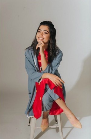 Rashmika Mandanna (aka) RashmikaMandanna