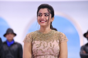 Rashmika Mandanna (aka) RashmikaMandanna