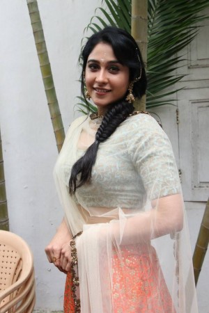 Regina Cassandra (aka) Regina