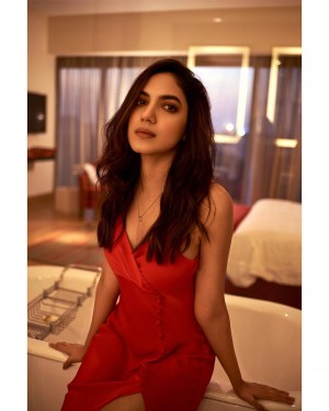 Ritu Varma (aka) RituVarmaa