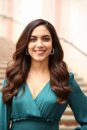 Ritu Varma (aka) RituVarmaa