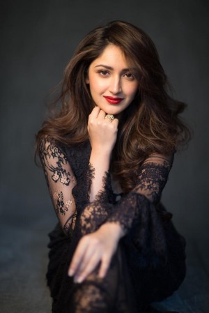 sayesha saigal (aka) sayesha saiga