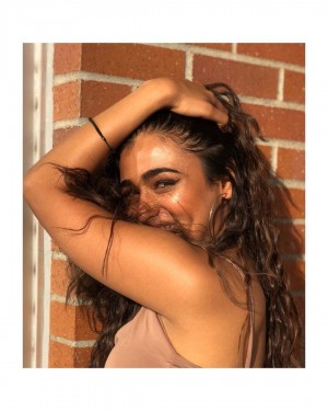 Shalini Pandey (aka) ShaliniPandey