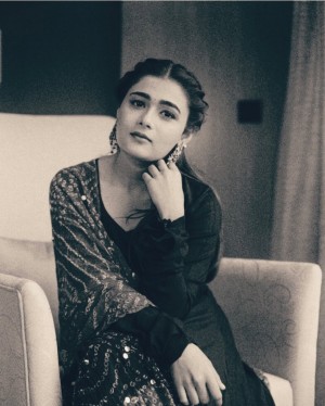 Shalini Pandey (aka) ShaliniPandey