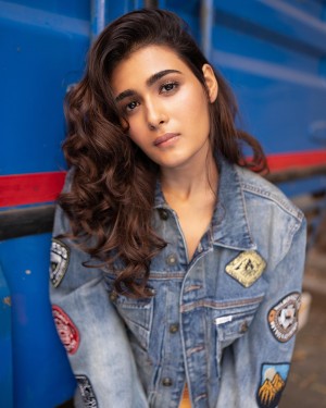 Shalini Pandey (aka) ShaliniPandey