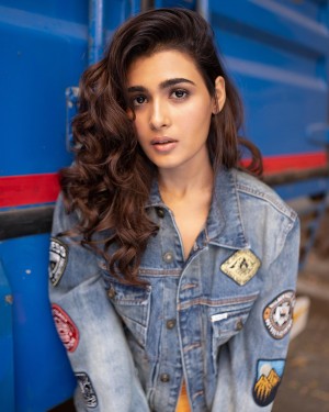 Shalini Pandey (aka) ShaliniPandey