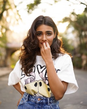 Shalini Pandey (aka) ShaliniPandey