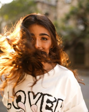 Shalini Pandey (aka) ShaliniPandey