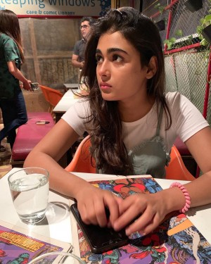 Shalini Pandey (aka) ShaliniPandey