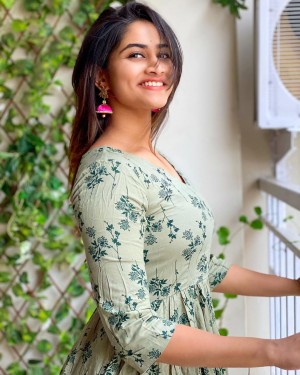 Shivani Narayanan (aka) Shivani