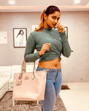 Shivani Narayanan (aka) Shivani