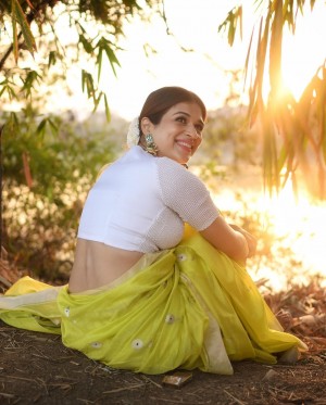 Shraddha Das (aka) Shraddhaa