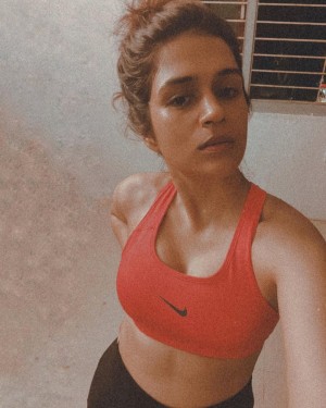 Shraddha Das (aka) Shraddhaa