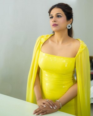 Shraddha Das (aka) Shraddhaa