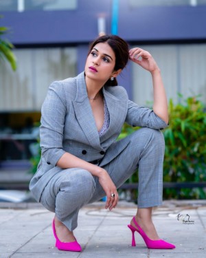 Shraddha Das (aka) Shraddhaa