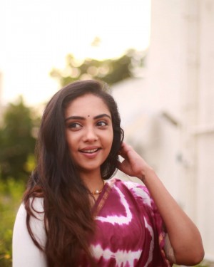 Smruthi Venkat (aka) Smruthi