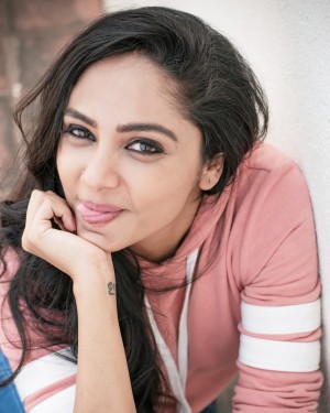 Smruthi Venkat (aka) Smruthi