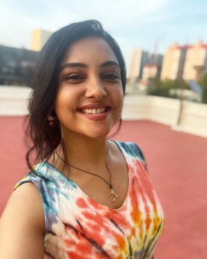 Smruthi Venkat (aka) Smruthi