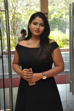 Swathi Reddy (aka) Swathi