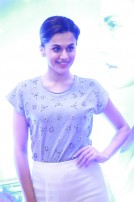 Tapsee Pannu (aka) Tapsee