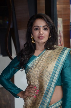 Tejaswi Madivada (aka) Tejaswi Mativada