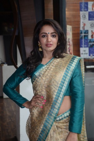 Tejaswi Madivada (aka) Tejaswi Mativada