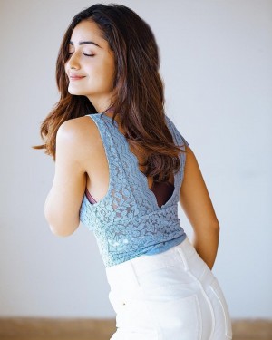 Tridha Choudhury (aka) Tridha